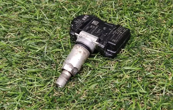 Tire pressure sensor