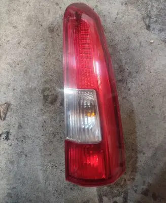 Volvo V70 Third/center stoplight