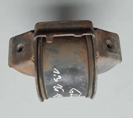 Volkswagen Golf II Engine mounting bracket 9152
