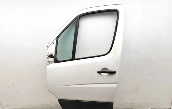 Volkswagen Crafter Front door