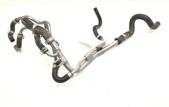 Engine coolant pipe/hose