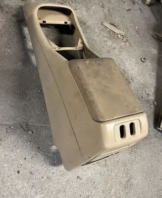 Mercedes-Benz ML W163 Armrest A1636800152