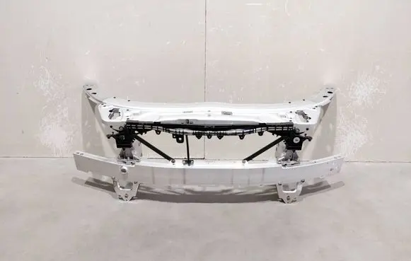 Mercedes-Benz C W205 Radiator support slam panel A2056203201 A2056204101