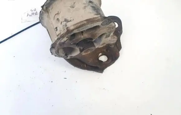 Honda Accord Engine mount bracket