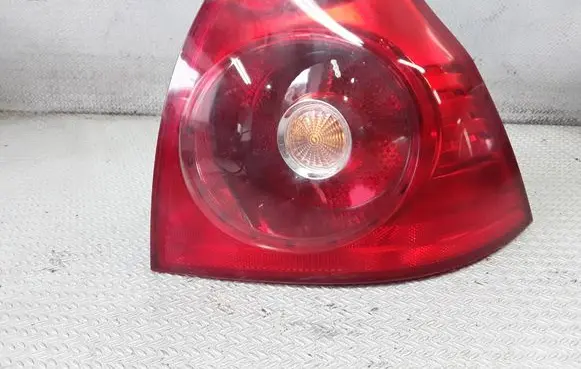 Volkswagen Golf V Rear/tail lights 1K6945096E