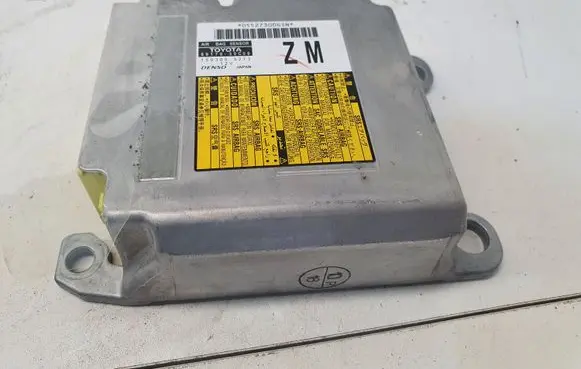 Lexus GS 250 350 300H 450H Airbag control unit/module 8917030C00 1503005273