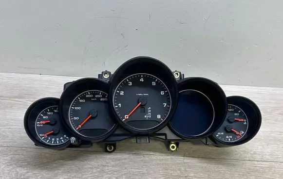 Porsche Cayenne (92A) Speedometer (instrument cluster) 95864116100 95864116101 7P5920950P