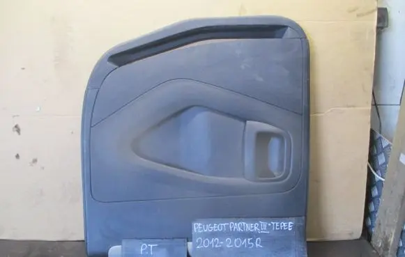 Peugeot Partner Coupe rear side trim panel 