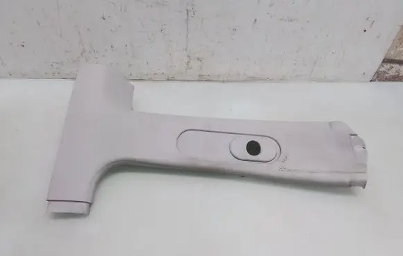 Volkswagen Fox (B) pillar trim (top)