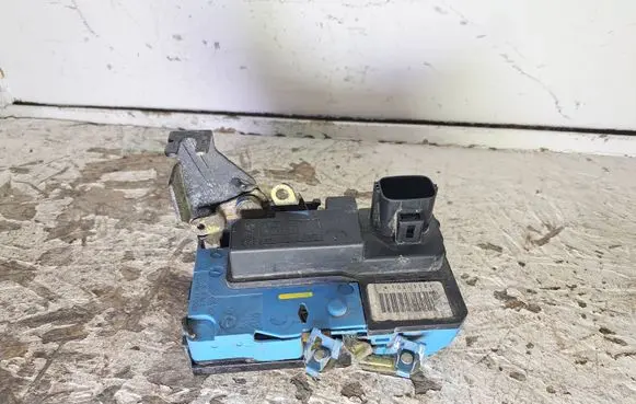 Volvo S80 Front door lock 9141701