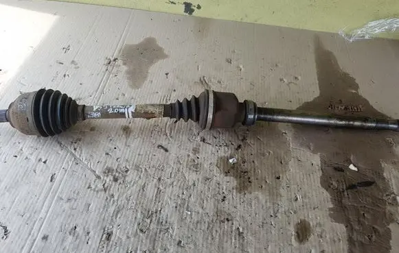 Citroen DS5 Front driveshaft