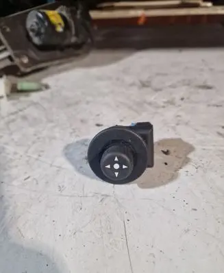 Peugeot Partner Wing mirror switch