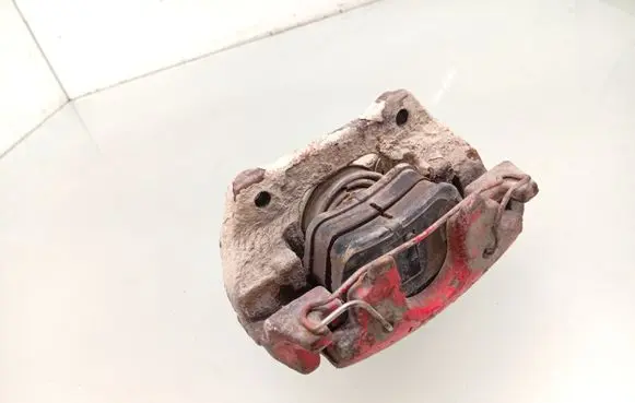 Rear brake caliper