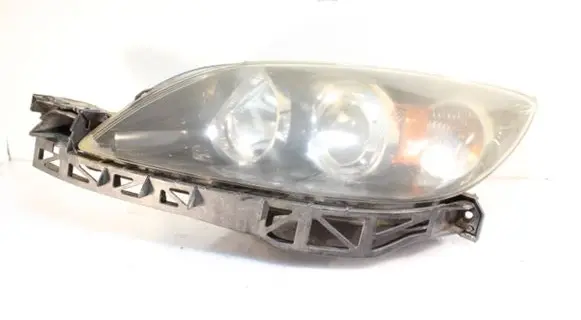 Mazda 3 I Headlight/headlamp