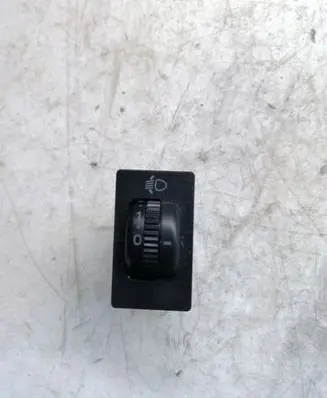Toyota Corolla Verso AR10 Headlight level height control switch 8415202021