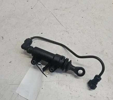 Clutch master cylinder