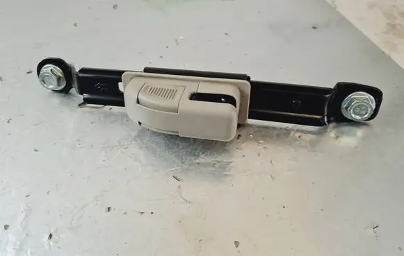 Opel Antara Seat belt height adjuster 12L23