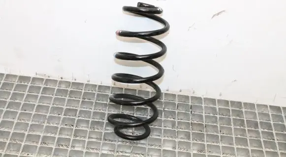 Toyota Prius (XW30) Rear coil spring