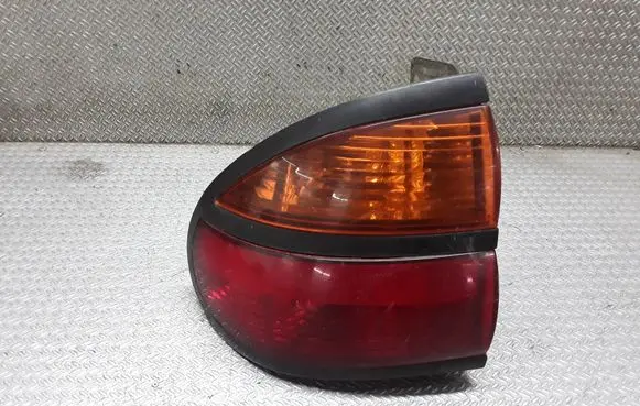 Renault Laguna I Rear/tail lights