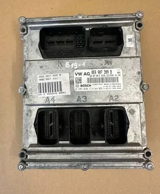 Audi Q7 4M Engine control unit/module 0281030218 059907309B