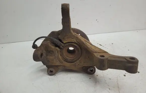 Opel Vivaro Front wheel hub