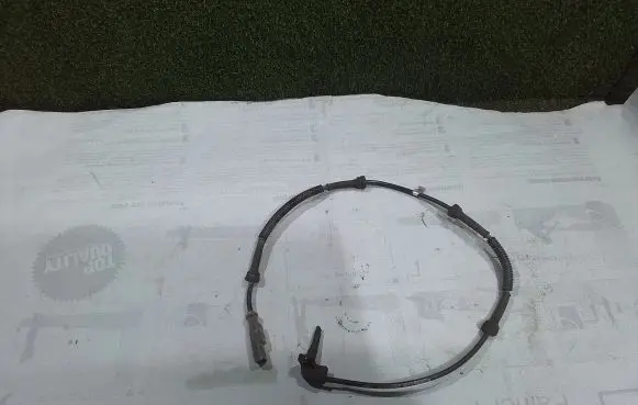 Renault Trafic III (X82) ABS brake wheel speed sensor 93868517 479108892R