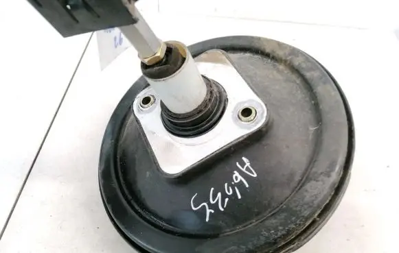 Audi A4 S4 B5 8D Brake booster 8D0612105F A36G