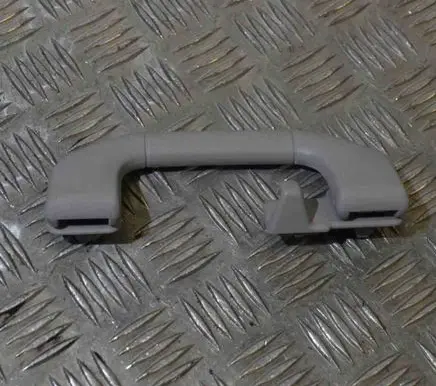 Mercedes-Benz C W204 Rear interior roof grab handle A2048100151