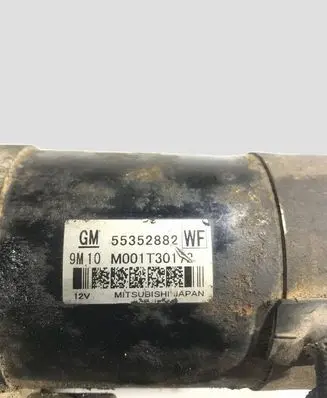 Opel Insignia A Starter motor 55352882 M001T30172