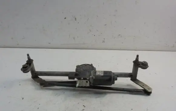 Skoda Rapid (NH) Front wiper linkage 5JB955113