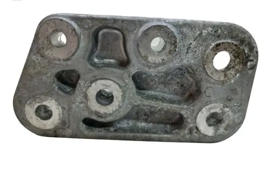 Fiat 500E Engine mounting bracket 68110769AC 022998184