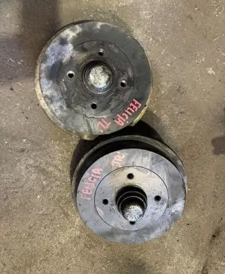 Skoda Felicia I Drum brake (rear) 9151131