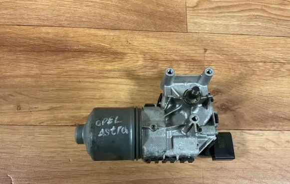 Opel Astra H Wiper motor 0390241553