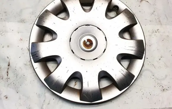 Skoda Octavia Mk2 (1Z) R15 wheel hub/cap/trim 1z0601147a