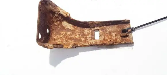 Volvo S40, V40 Bracket in trunk/boot 