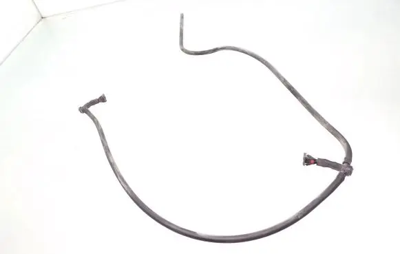 Volvo S70 V70 V70 XC Windshield washer spray nozzle 
