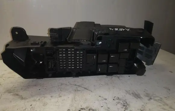 Volvo XC90 Fuse box set 518826011 A1584