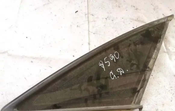 Audi A6 S6 C5 4B Rear side window as2
