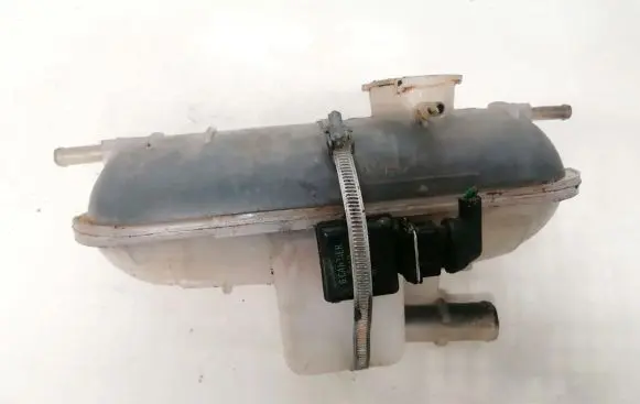 Citroen Berlingo Coolant expansion tank/reservoir