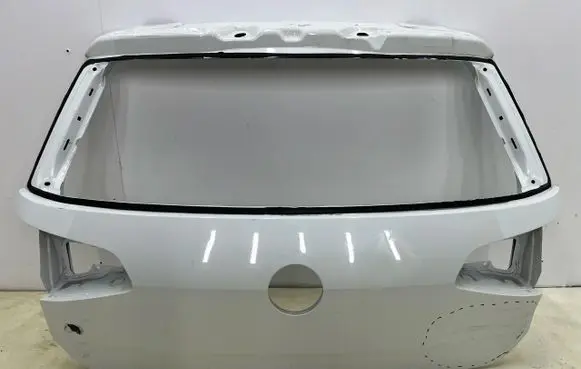Volkswagen Golf VII Tailgate/trunk/boot lid 5G6867738A
