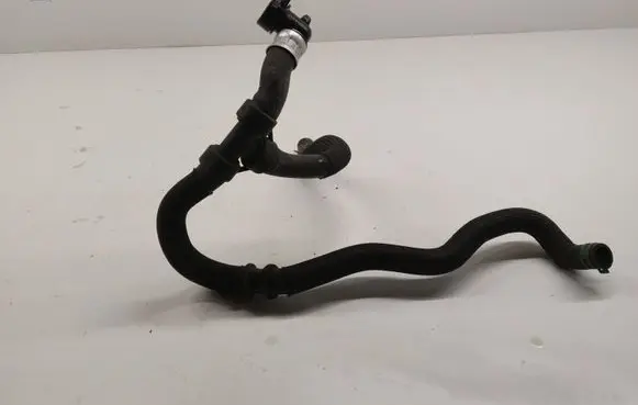 Renault Latitude (L70) Engine coolant pipe/hose 