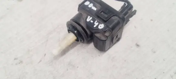 Volvo S40, V40 Headlight level adjustment motor 00728232