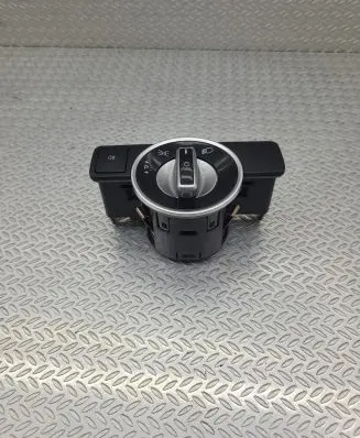 Mercedes-Benz E A207 Light switch A2129050551