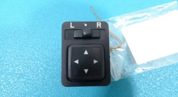 Mitsubishi Carisma Electric window control switch 03220000 IMPRK807733
