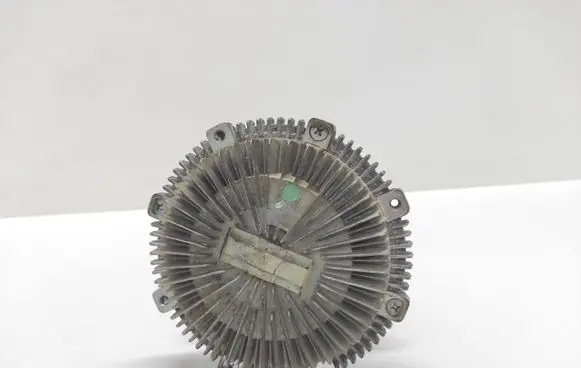 Mitsubishi Pajero Viscous fan clutch 