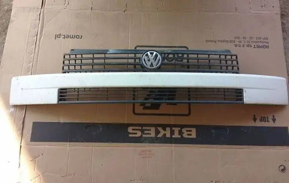 Volkswagen Transporter - Caravelle T4 Front grill 