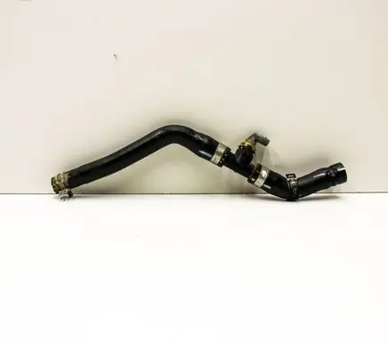 Engine coolant pipe/hose