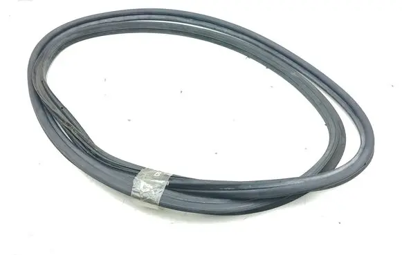 Toyota Prius (XW50) Trunk rubber seal (body) 