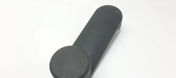 Opel Corsa B Rear door window winding handle 90224834