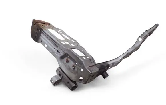 Lexus IS 220D-250-350 Side radiator support slam panel 